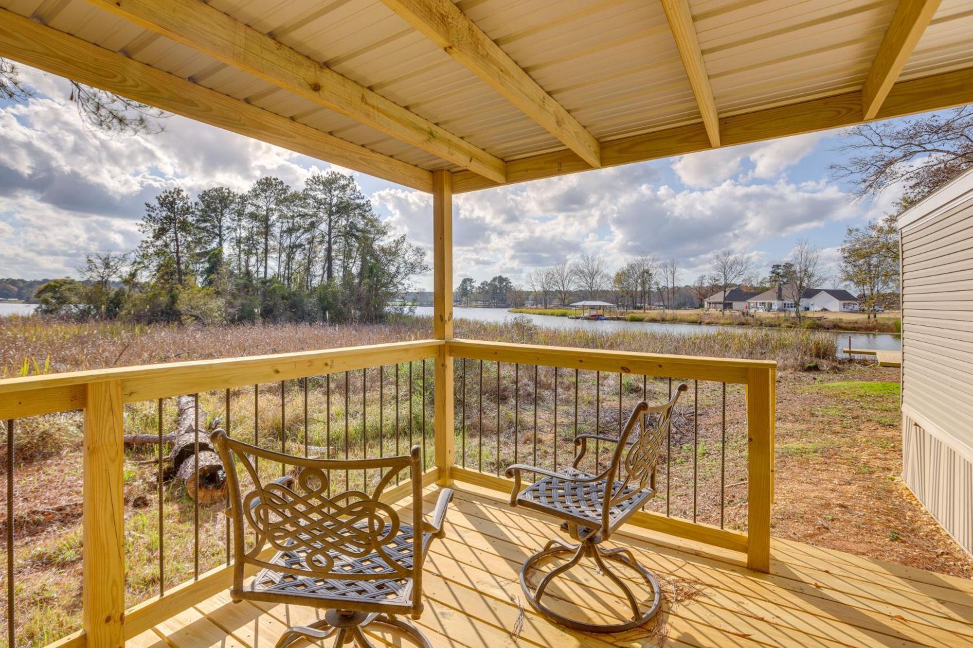 Lakefront Wetumpka Escape With Furnished Deck! Luaran gambar