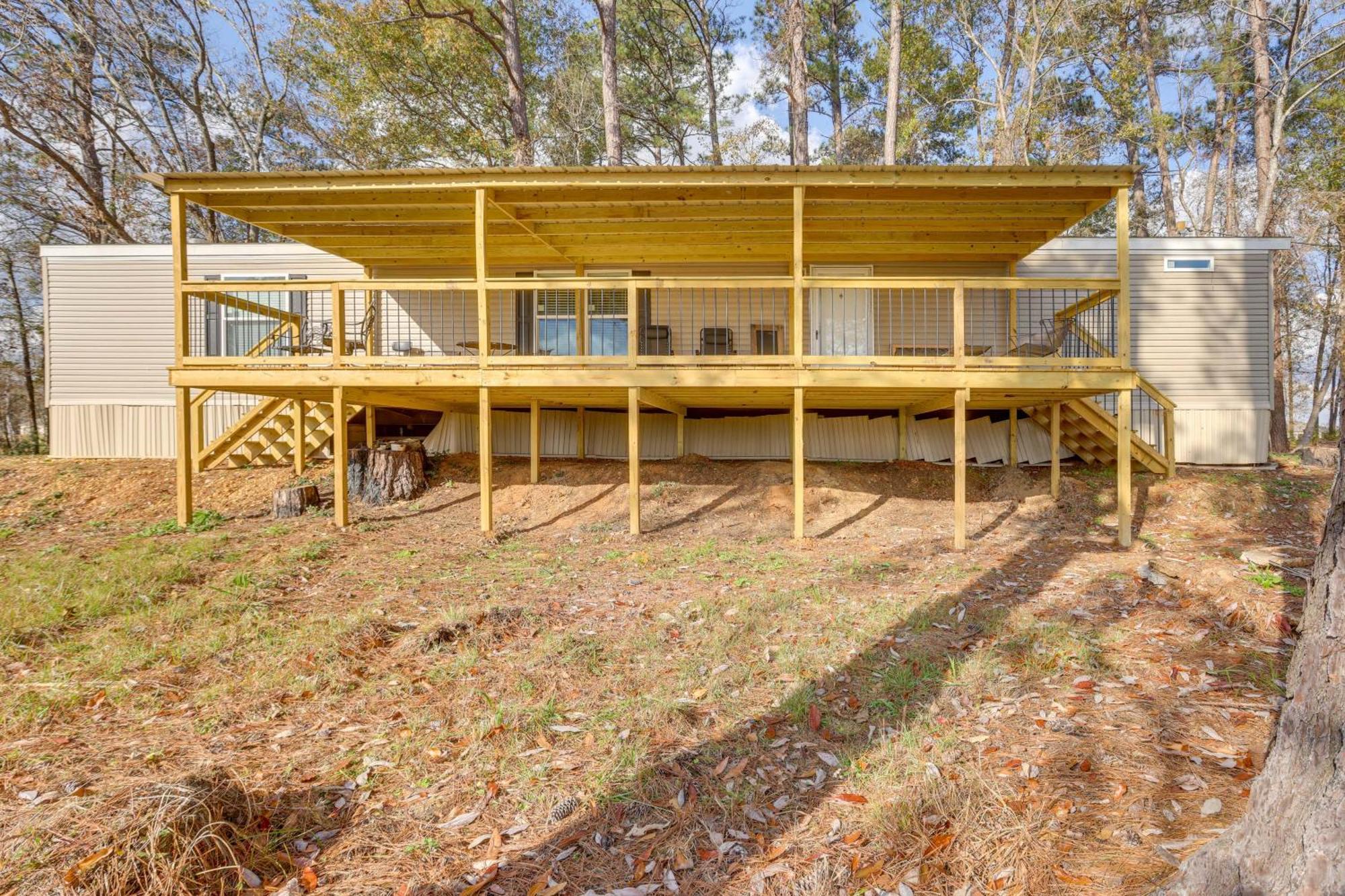 Lakefront Wetumpka Escape With Furnished Deck! Luaran gambar